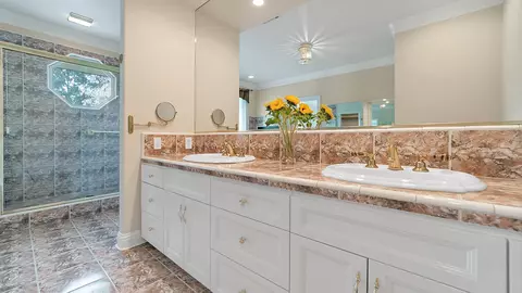 4260 Vista Oaks Ct, Redding, CA 96002 photo 26