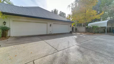 4260 Vista Oaks Ct, Redding, CA 96002 photo 4
