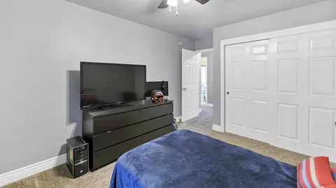 2193 Hacienda St, Redding, CA 96003 photo 19