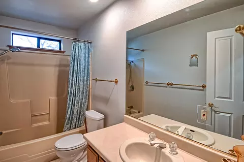 14565 Chico Ct, Red Bluff, CA 96080 photo 28