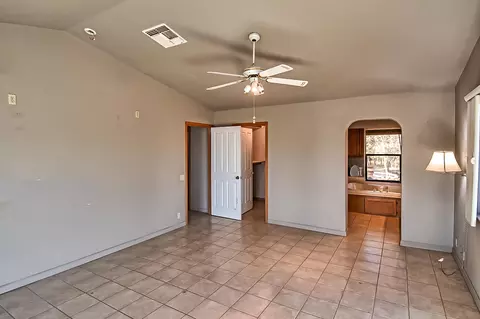 14565 Chico Ct, Red Bluff, CA 96080 photo 17