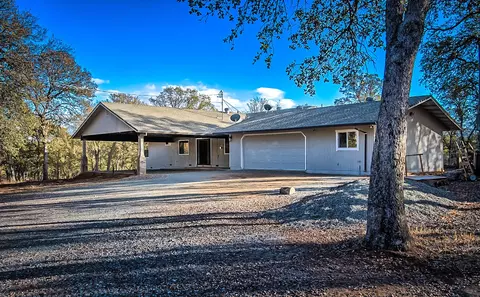 14565 Chico Ct, Red Bluff, CA 96080 photo 1