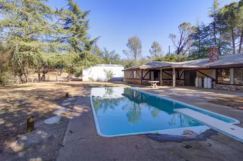 19287 Roxie Ln, Redding, CA 96003 photo 37