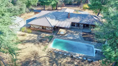 19287 Roxie Ln, Redding, CA 96003 photo 42