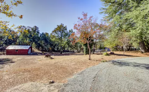19287 Roxie Ln, Redding, CA 96003 photo 53