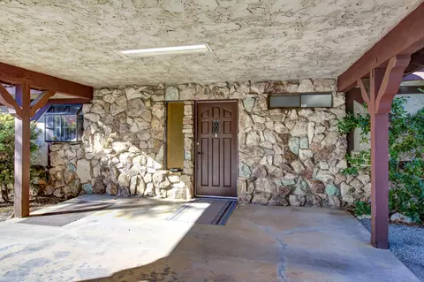 19287 Roxie Ln, Redding, CA 96003 photo 3