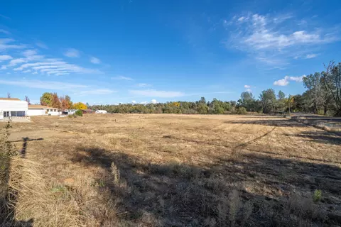 7259 Bridge Ln, Redding, CA 96002 photo 15