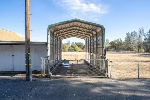 7259 Bridge Ln, Redding, CA 96002 photo 14