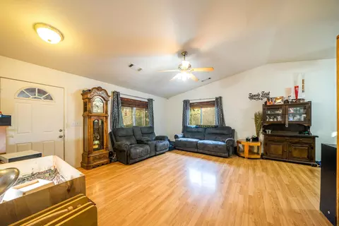 14715 Ravine Rd, Redding, CA 96003 photo 6