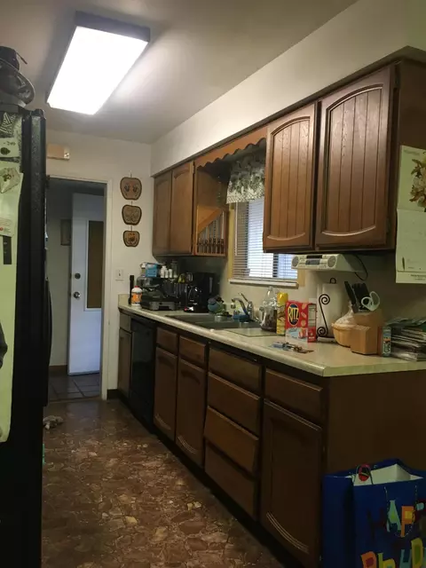 6518 Kimberly Dr, Redding, CA 96001 photo 3