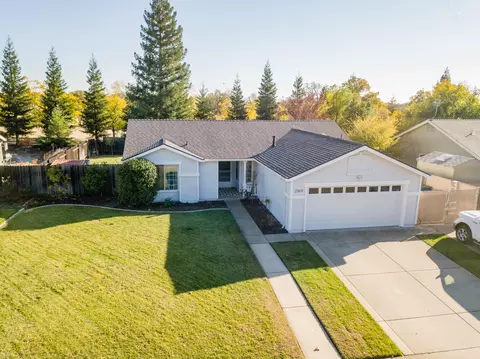 2169 Hemingway St, Redding, CA 96003 photo 3