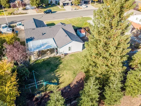2169 Hemingway St, Redding, CA 96003 photo 33
