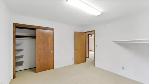 8945 Sadawa Ln, Redding, CA 96001 photo 13