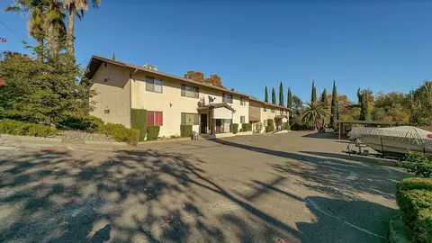 1421 Olive Ave, Redding, CA 96001 photo 45