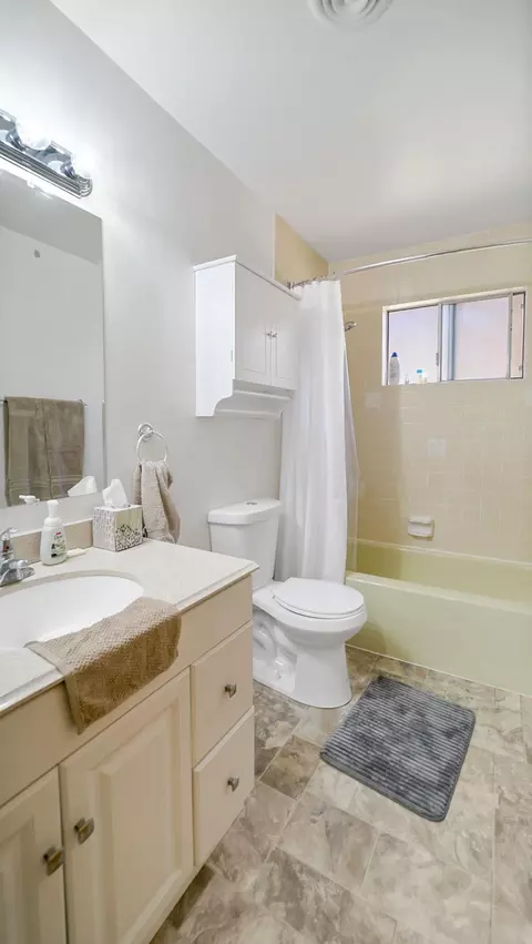 1421 Olive Ave, Redding, CA 96001 photo 41