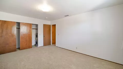 1421 Olive Ave, Redding, CA 96001 photo 37