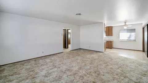 1421 Olive Ave, Redding, CA 96001 photo 21