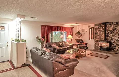 13016 Tierra Oaks Dr, Redding, CA 96003 photo 10