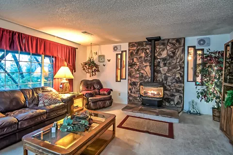 13016 Tierra Oaks Dr, Redding, CA 96003 photo 8