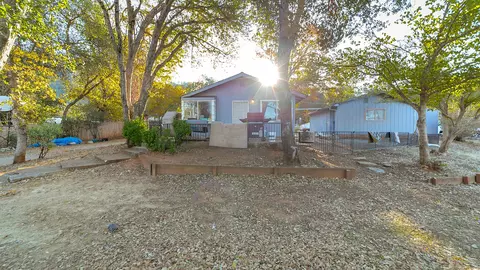 13999 Cody Ln, Redding, CA 96003 photo 11