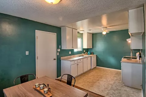 2273 Christian Ln, Redding, CA 96002 photo 7