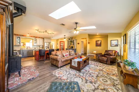 2989 Lake Redding Dr, Redding, CA 96003 photo 46