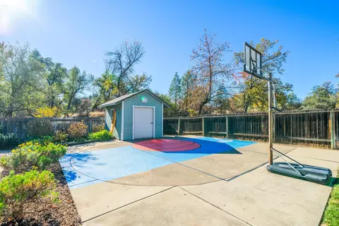 2989 Lake Redding Dr, Redding, CA 96003 photo 55