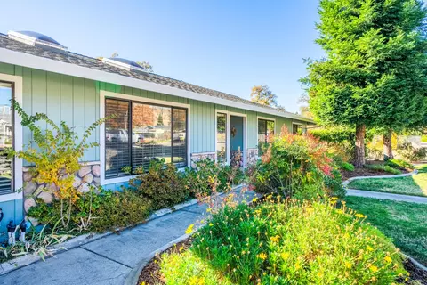 2989 Lake Redding Dr, Redding, CA 96003 photo 13