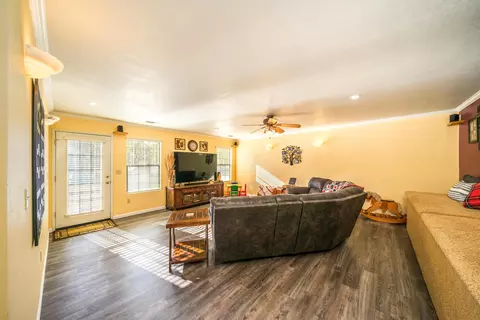 2989 Lake Redding Dr, Redding, CA 96003 photo 33