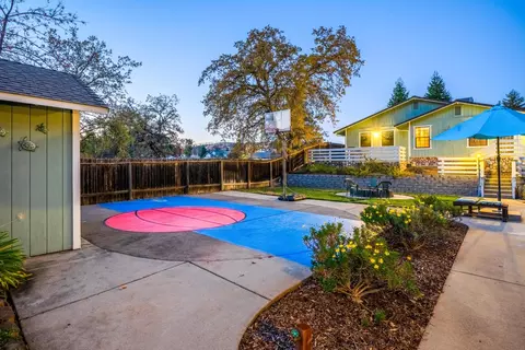 2989 Lake Redding Dr, Redding, CA 96003 photo 73