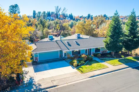 2989 Lake Redding Dr, Redding, CA 96003 photo 8
