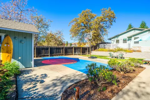 2989 Lake Redding Dr, Redding, CA 96003 photo 57