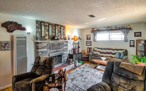 1597 Derby Ln, Redding, CA 96002 photo 7