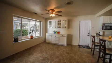 14150 Bear Mountain Rd, Redding, CA 96003 photo 4