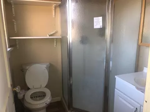 625 Spring St, Mount Shasta, CA 96067 photo 9