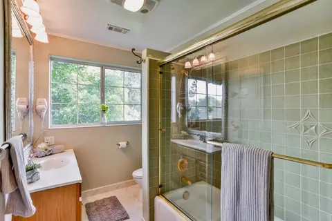 2545 Freebridge St, Redding, CA 96001 photo 19