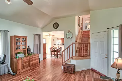 629 Brock Dr, Redding, CA 96003 photo 5