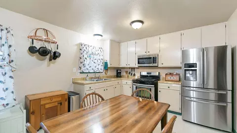 34531 Twin Cedars Rd, Shingletown, CA 96088 photo 4
