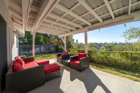 2811 Blue Bell Dr, Redding, CA 96001 photo 21
