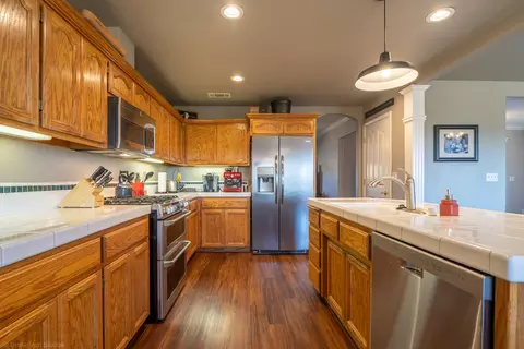 2811 Blue Bell Dr, Redding, CA 96001 photo 10