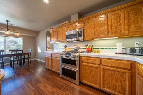 2811 Blue Bell Dr, Redding, CA 96001 photo 11