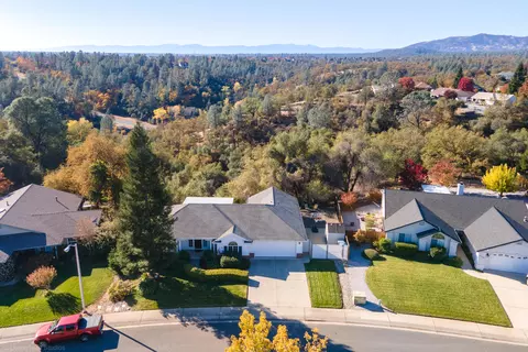 2811 Blue Bell Dr, Redding, CA 96001 photo 30