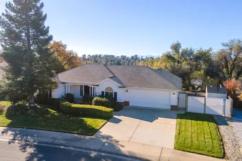 2811 Blue Bell Dr, Redding, CA 96001 photo 29