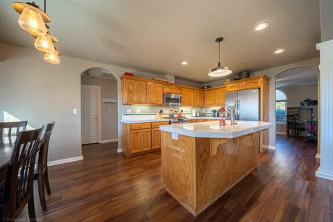 2811 Blue Bell Dr, Redding, CA 96001 photo 9
