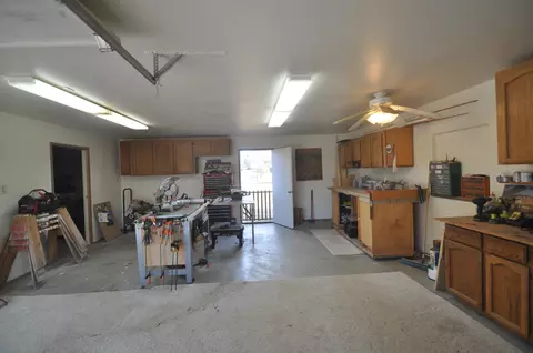 19733 Midland Dr, Redding, CA 96003 photo 39