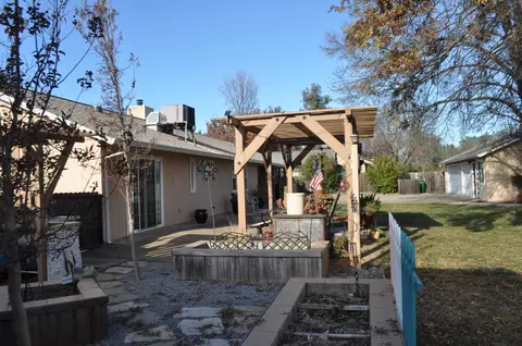 19733 Midland Dr, Redding, CA 96003 photo 55