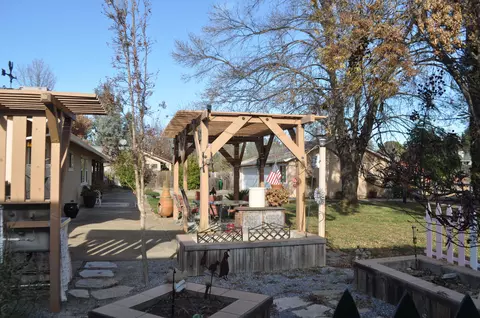 19733 Midland Dr, Redding, CA 96003 photo 56