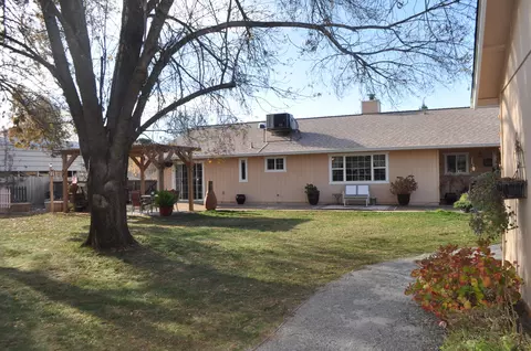 19733 Midland Dr, Redding, CA 96003 photo 51