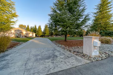 19550 San Vincente Dr, Redding, CA 96003 photo 109