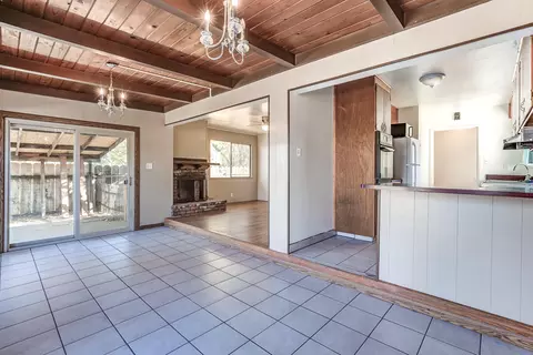 625 Armstrong Ct, Red Bluff, CA 96080 photo 10